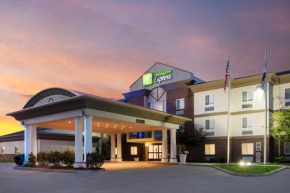  Holiday Inn Express Warrenton, an IHG Hotel  Уоррентон